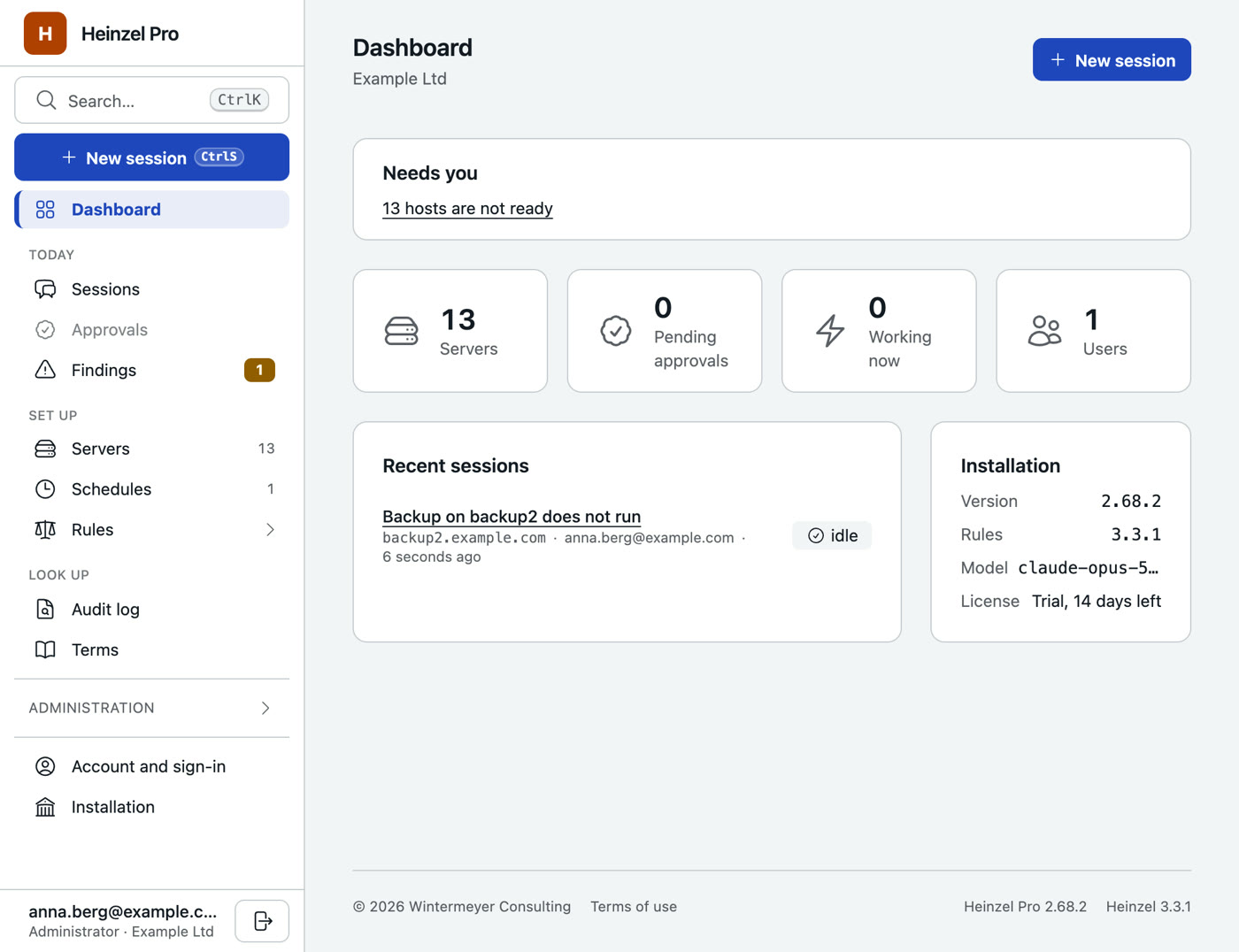 The dashboard of Heinzel Pro with the navigation on the left: Waiting for you, four counters for servers, open approvals, sessions at work and users, the latest sessions and a box with version, rule set, model and license of the installation